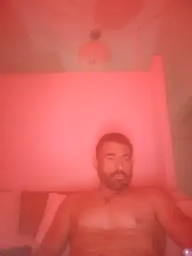 Snapshot of George21ek chatting on November 24, 1:38 am George21ek online show from November 24, 1:38 am