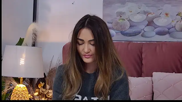 Snapshot of NicolLopeze chatting on January 3, 12:30 pm NicolLopeze online show from January 3, 12:30 pm