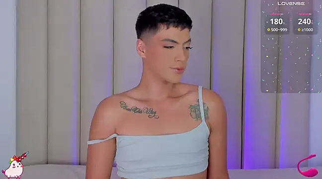 sam phillipss online show from January 11, 10:29 pm