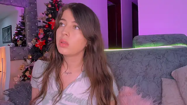 zoe kittylove online show from November 18, 3:12 am