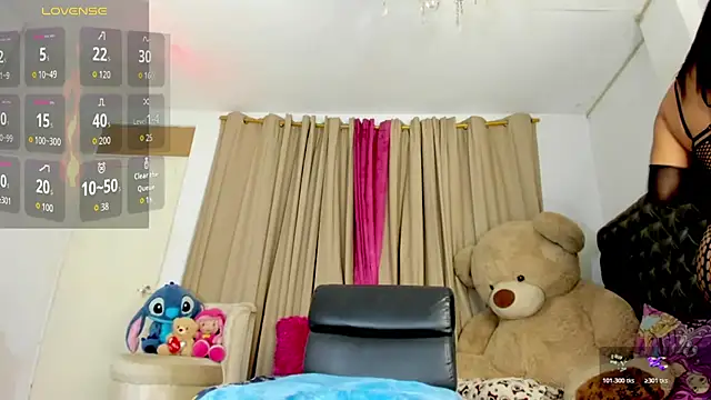 Snapshot of Samra_Naugthy chatting on February 12, 10:16 pm Samra Naugthy online show from February 12, 10:16 pm