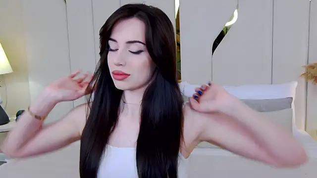 Betty Bridge online show from March 27, 2:17 am