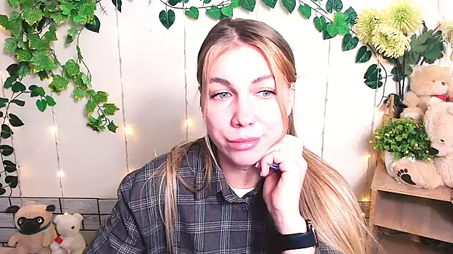 Sport Tall Doll online show from February 20, 10:27 am