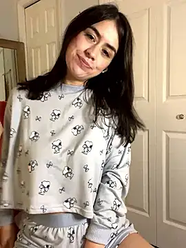 Wetbabygirlxo online show from December 7, 3:36 am