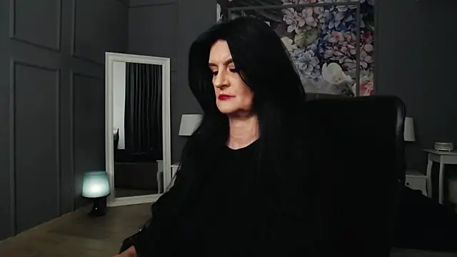 Snapshot of DomMelissaW chatting on March 9, 1:46 am DomMelissaW online show from March 9, 1:46 am