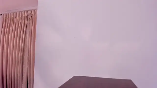 tiana cruz online show from January 9, 11:35 am