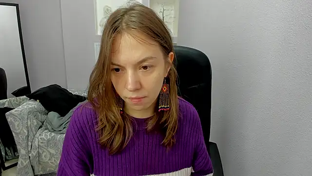 Persephoni online show from February 21, 4:19 pm