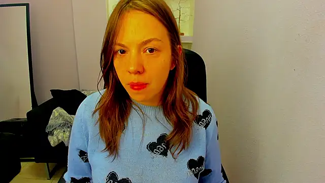 Persephoni online show from April 14, 8:26 pm