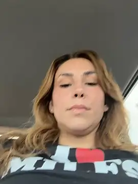 LeaGambit   online show from April 16, 10:56 pm