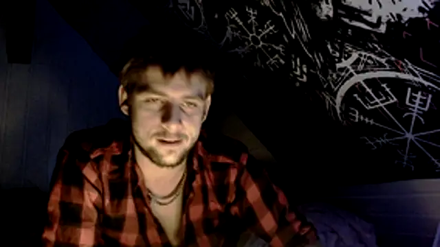 Snapshot of Youngtimer_1997 chatting on November 1, 7:16 pm Youngtimer 1997 online show from November 1, 7:16 pm