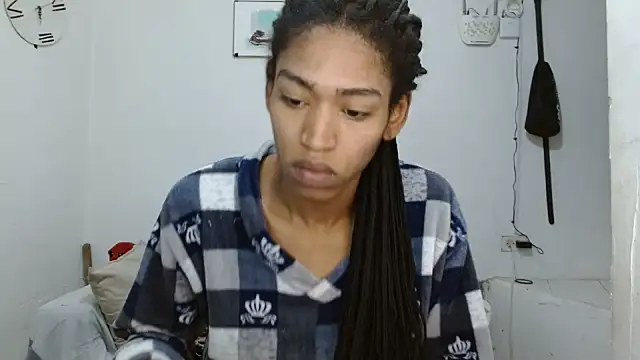 Snapshot of angelamarie1 chatting on July 15, 5:07 pm angelamarie1 online show from July 15, 5:07 pm