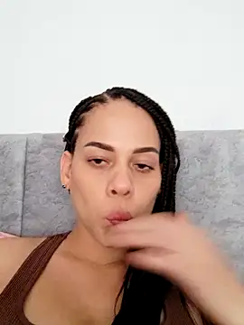 Dannacamila online show from November 14, 5:55 pm