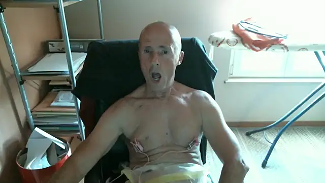olibrius71 online show from May 21, 5:53 pm