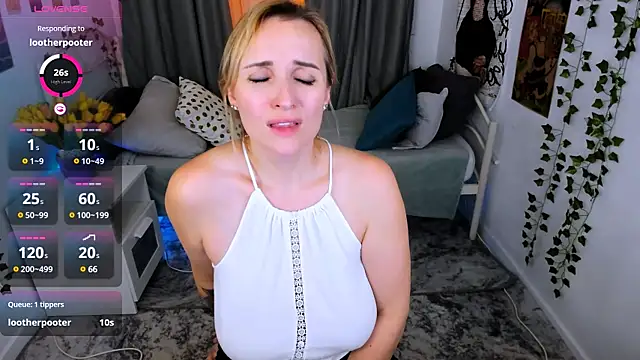 Karinella x online show from March 22, 3:20 am