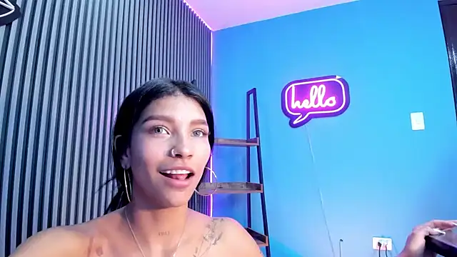 LauraAristizabal online show from January 16, 6:48 pm