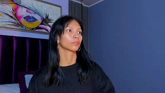 LauraAristizabal online show from February 1, 12:37 pm