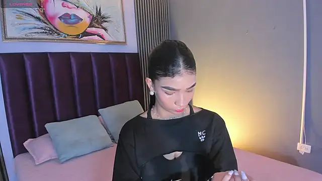 LauraAristizabal online show from July 12, 11:56 am