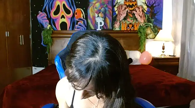 MINI Petite online show from January 9, 11:45 pm