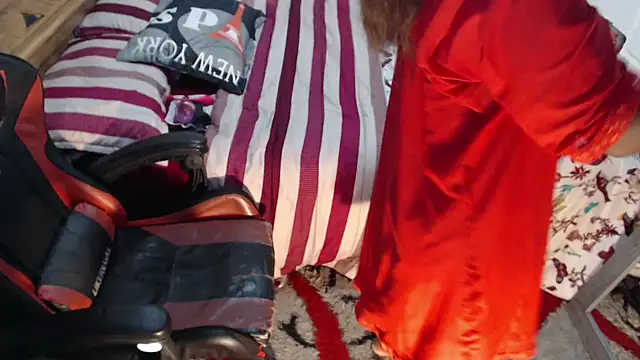 sexyjustin202 online show from November 25, 1:49 am