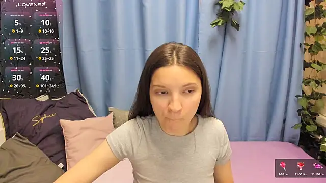 MelaniGrand online show from October 20, 9:10 am