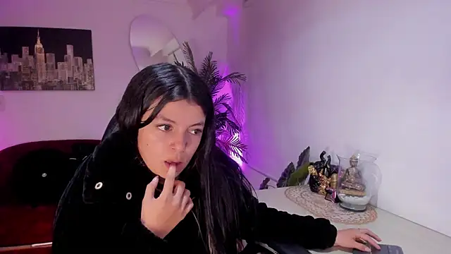 Meghan320 online show from February 24, 11:41 am