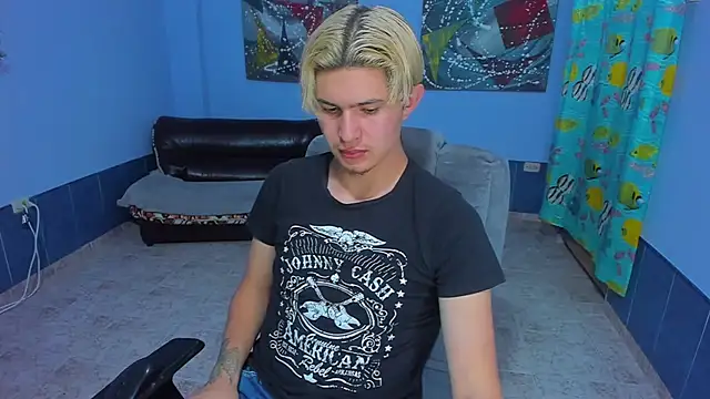 patrik 027 online show from November 3, 3:30 am