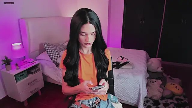 Snapshot of Ainhoads chatting on September 10, 2:44 am Ainhoads online show from September 10, 2:44 am