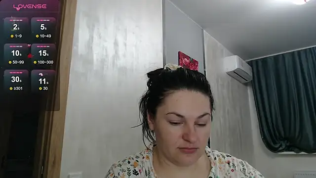 Stacy Davice online show from October 11, 4:05 pm