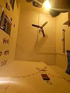 Mallupaiyanaachu online show from February 11, 5:40 pm