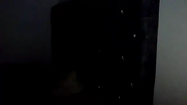 Snapshot of charrysexy1 chatting on January 12, 11:48 am charrysexy1 online show from January 12, 11:48 am