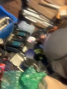 Snapshot of Likewise chatting on February 25, 6:28 pm Likewise online show from February 25, 6:28 pm