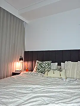 SashaJade  online show from February 18, 10:28 pm