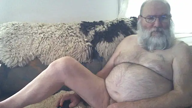 SexySantaC online show from September 24, 6:50 am