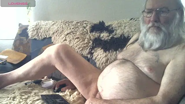 SexySantaC online show from April 13, 8:09 am