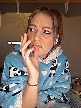 XLisaxx online show from April 18, 4:49 am