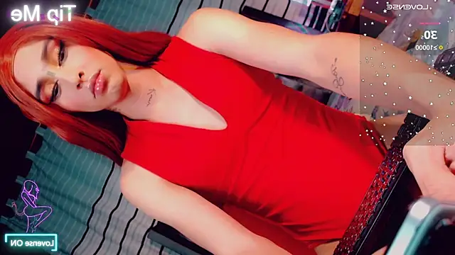 Snapshot of CharlotteBigCock chatting on February 25, 7:14 pm CharlotteBigCock online show from February 25, 7:14 pm
