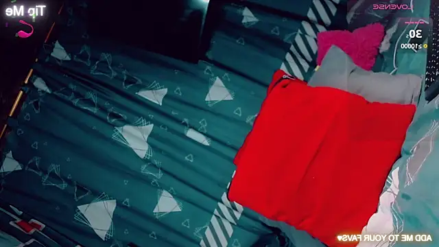 CharlotteBigCock online show from October 31, 2:51 pm