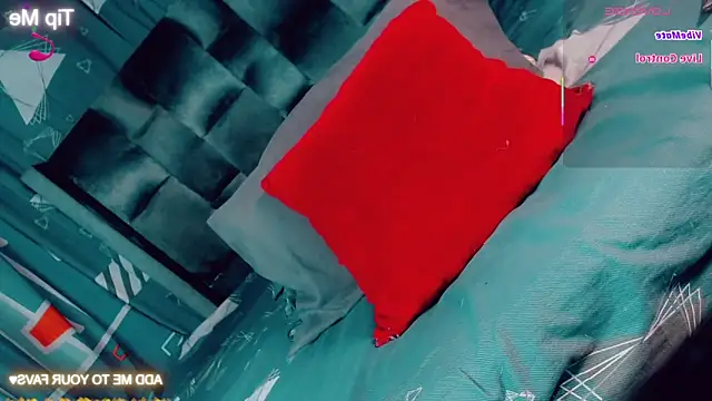 CharlotteBigCock online show from March 21, 2:31 pm