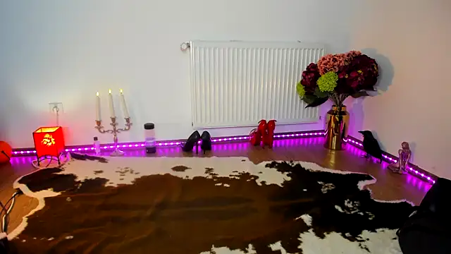 Snapshot of ViciousSiren chatting on November 19, 7:47 pm ViciousSiren online show from November 19, 7:47 pm