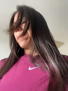 Snapshot of Reggie-Liam chatting on November 15, 9:00 pm Reggie-Liam online show from November 15, 9:00 pm