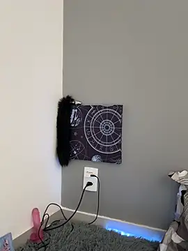 SophiaMelissa online show from April 14, 4:35 pm