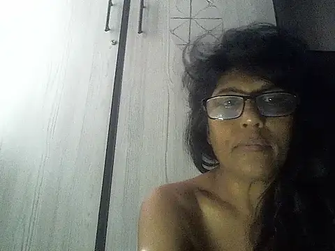 MsAttitude online show from December 16, 2:11 pm