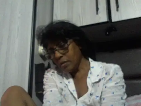 MsAttitude online show from March 31, 6:47 am