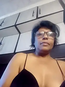 MsAttitude online show from May 26, 6:42 am