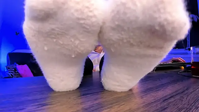 MistyBarnes online show from December 4, 8:56 am