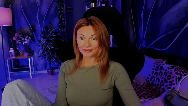 MistyBarnes online show from November 22, 2:38 pm