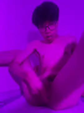 Foxxie126 online show from April 28, 6:13 pm