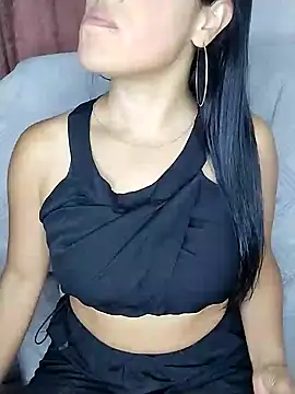 Snapshot of zhayra_rose chatting on February 11, 3:08 am zhayra rose online show from February 11, 3:08 am