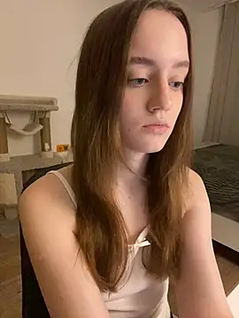 malyshhka online show from December 15, 1:54 pm