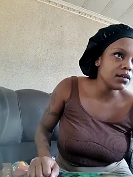 EbonyBuu online show from January 16, 11:25 am